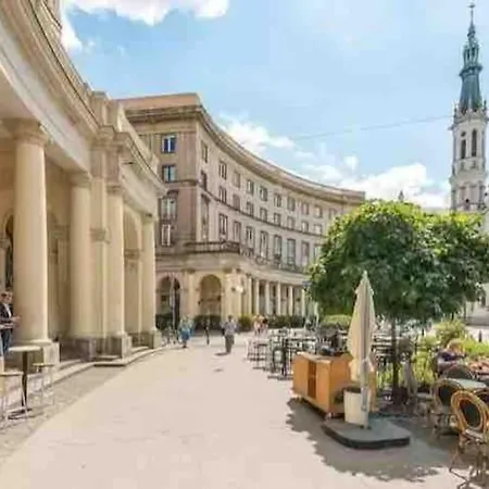 Premium Plac Zbawiciela, Air Conditioning Apartman