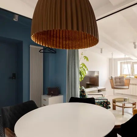 Premium Plac Zbawiciela, Air Conditioning アパート